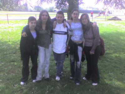 sa c'est la bande de potes!!!!!!!! j'vs adore tous!!!!!!!!
